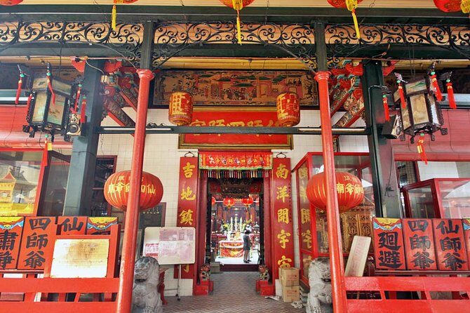 Introduction to Wonders of Kuala Lumpur - Who Will Love This Experience?