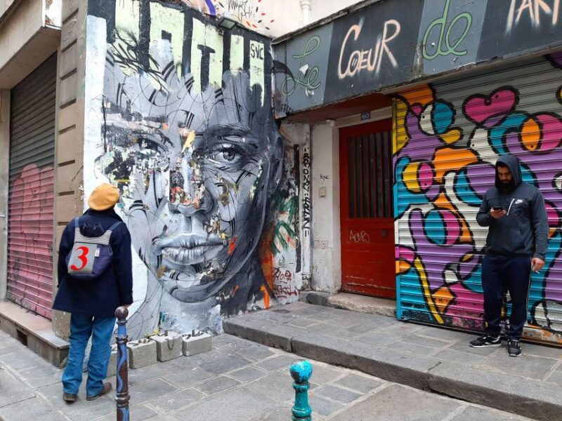 invader-hunt-street-art-tour