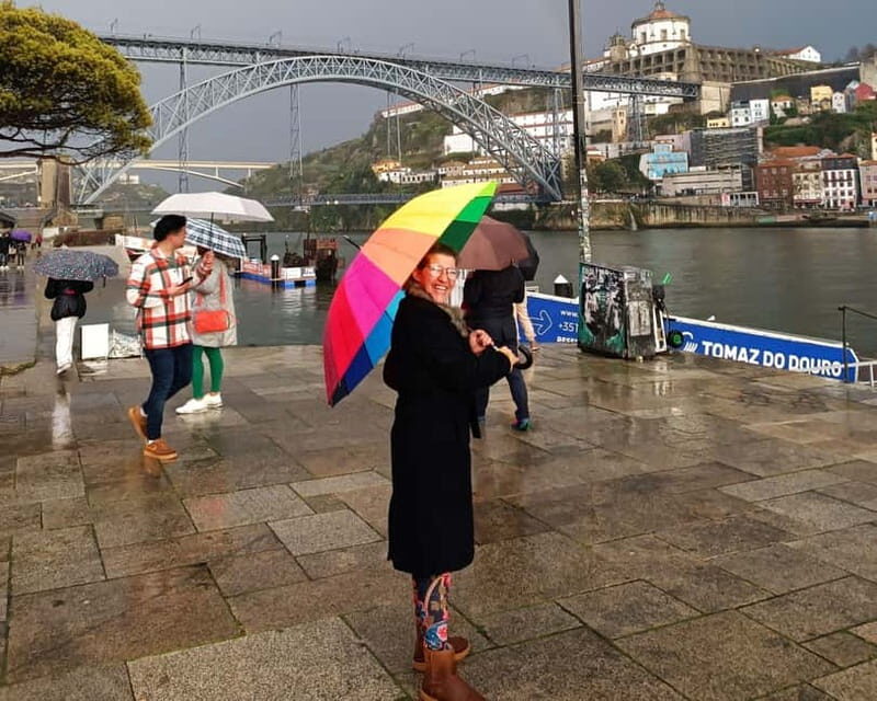 Invincible City of Porto Walking Tour - Key Points