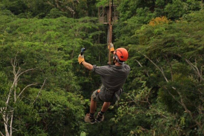 iquitos-full-day-canopy-zip-line-and-hanging-bridges