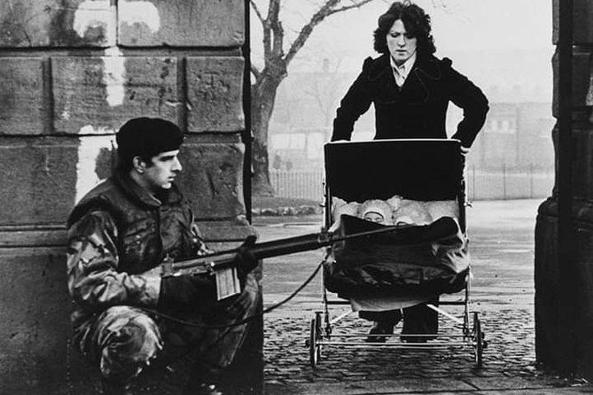 ira-troubles-conflict-private-tour-museum-graves-murals-and-political-analysis