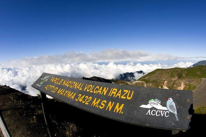 irazu-volcano-and-cartago-hiking-from-san-jose
