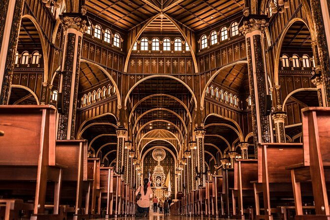 irazu-volcano-cartago-city-basilica-and-orosi-valley