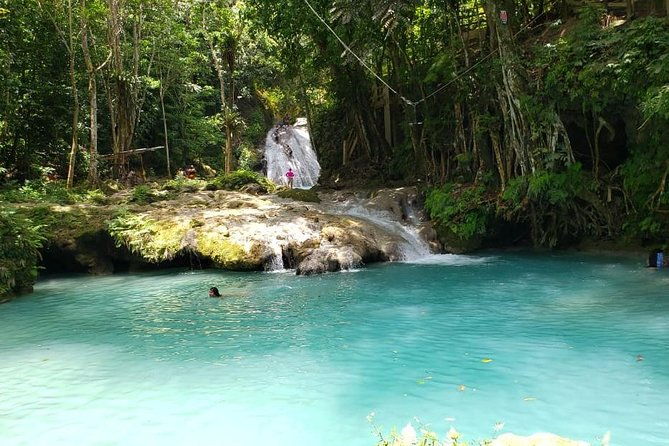 irie-blue-hole-and-secret-falls-tours