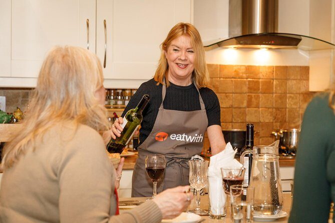 Irish Craic & Cuisine: Cooking Class & Dinner in Central Dublin - Key Points  