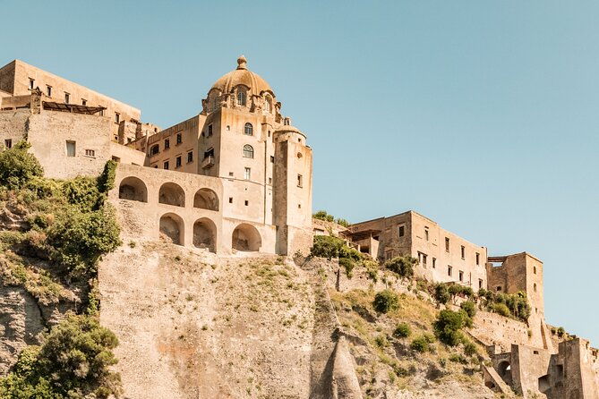 ischia-and-procida-day-boat-tour