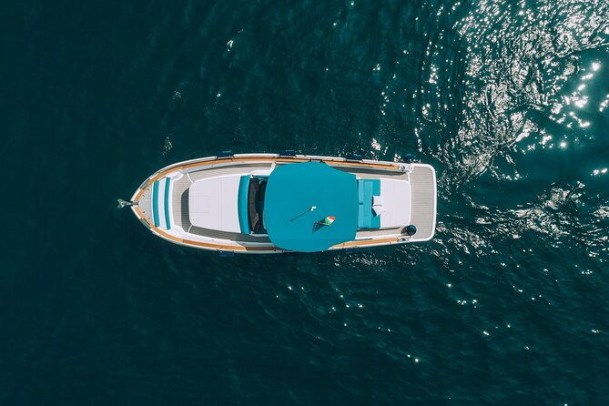 ischia-and-procida-private-yacht-tour-from-sorrento