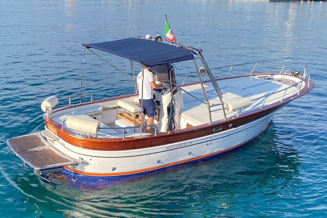ischia-island-private-excursion-on-gozzo-fratelli-aprea-7-5m