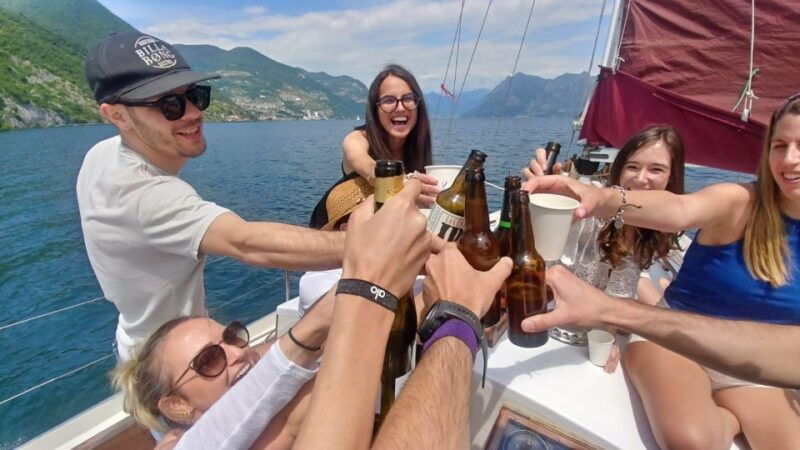 iseo-lake-tours-on-a-historic-sailboat