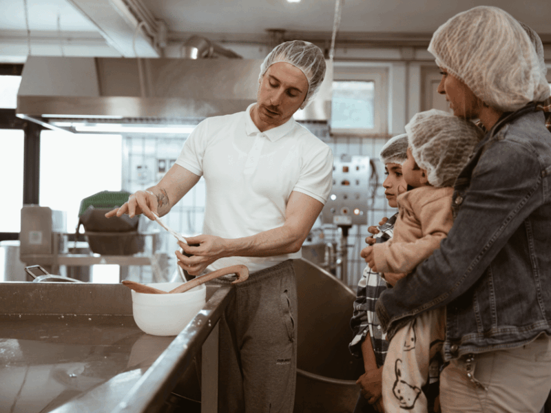 isernia-traditional-cheese-factory-visit-with-tasting