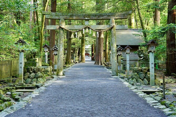 ises-sacred-shrines-and-captivating-coastlines-from-nagoya