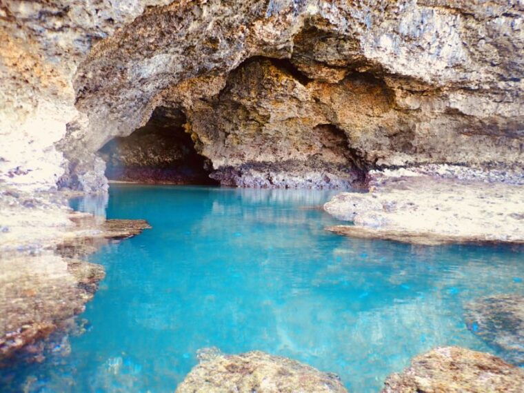 ishigaki-island-kayak-sup-and-snorkeling-day-at-kabira-bay