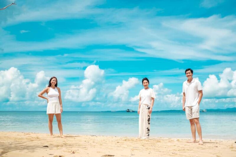 Ishigaki Island Private Photo Tour by English Native Speaker - Key Points