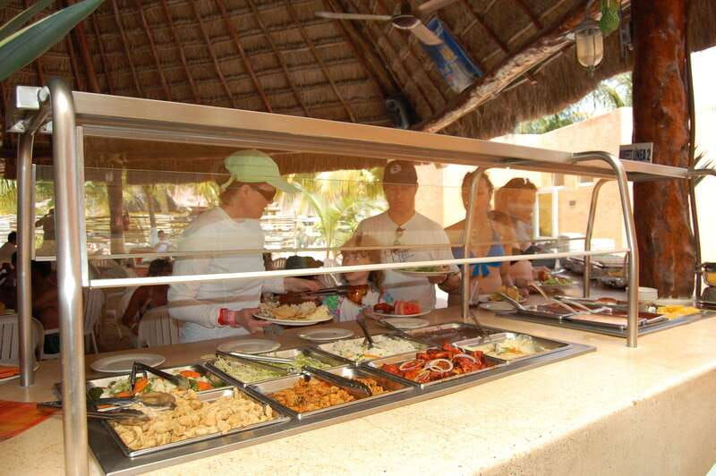 isla-mujeres-catamaran-snorkel-buffet-lunch-only-ticket