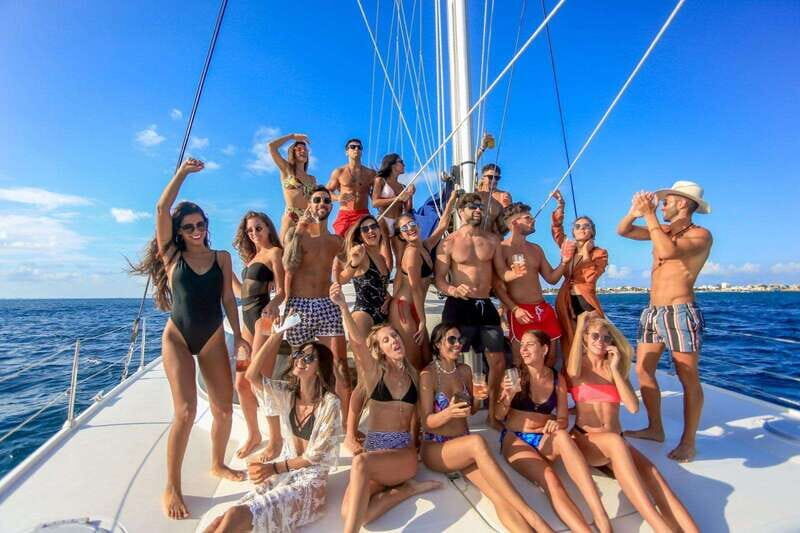 Isla Mujeres Plus Experience Catamaran Tour + Snorkel+Lunch - An Introduction to the Tour: What to Expect from Start to Finish