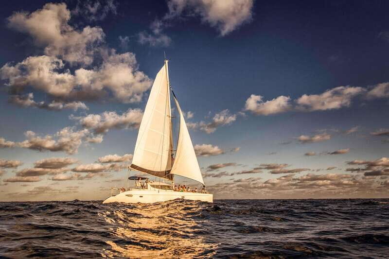 ISLA MUJERES: Private sailing boat from Cancun or Isla M - Key Points  