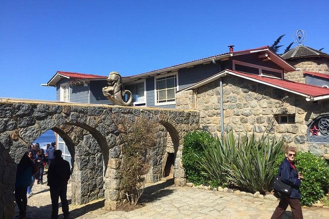isla-negra-museum-tour-casablanca-wine-tour