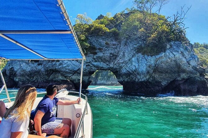 isla-tortuga-full-day-tour-small-group-from-san-jose
