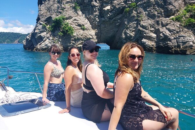 isla-tortuga-full-day-tour-small-group-from-san-jose