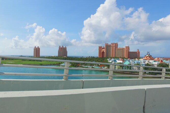 island-historical-and-landmark-nassau-bahamas-tour