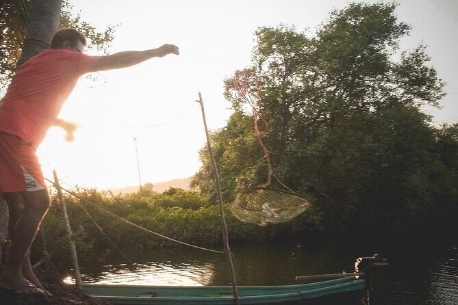 Island Hopping: Day E-Bike Exploration - Key Points