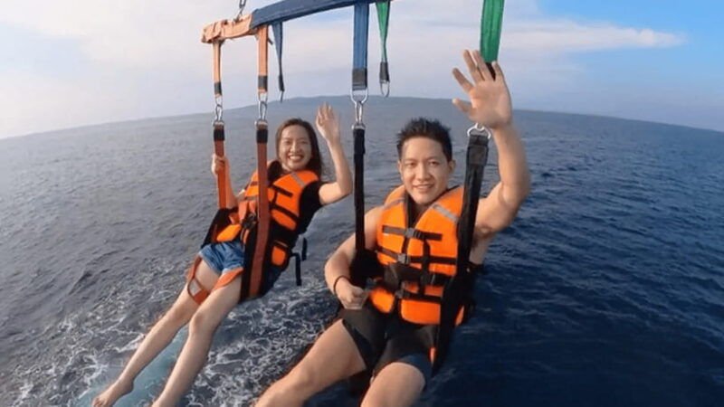 island-hopping-with-parasailing-and-crystal-kayak