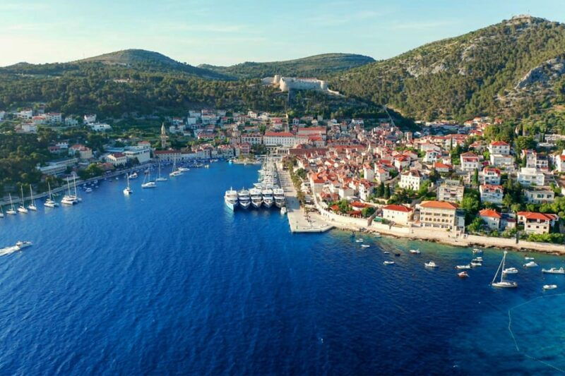 island-hvar-pakleni-islands-private-speedboat-tour