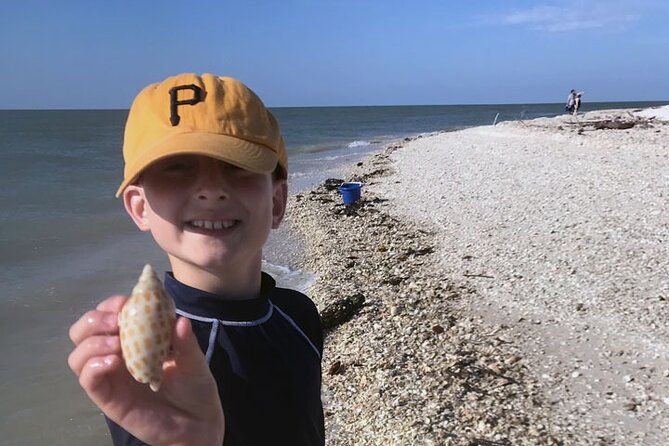 island-paradise-dolphin-shelling-birding-eco-boat-tour-2