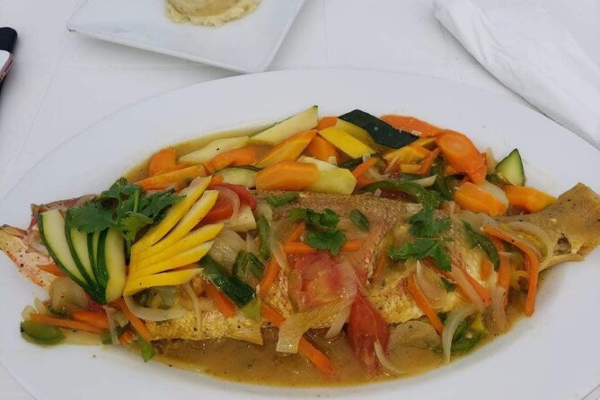 island-surfers-bioluminous-tour