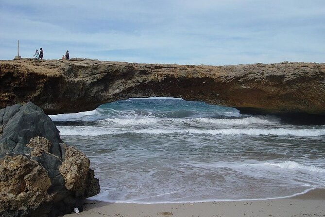 island-tour-of-aruba