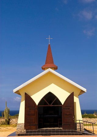 island-tour-of-aruba