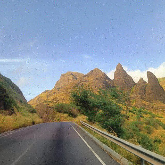 Island Tour specially designed for cruise guests - Key Points