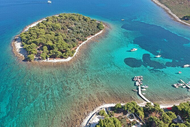 Islands Bra, olta & Blue lagoon - Private speedboat tour - Who Is This Tour Best For?