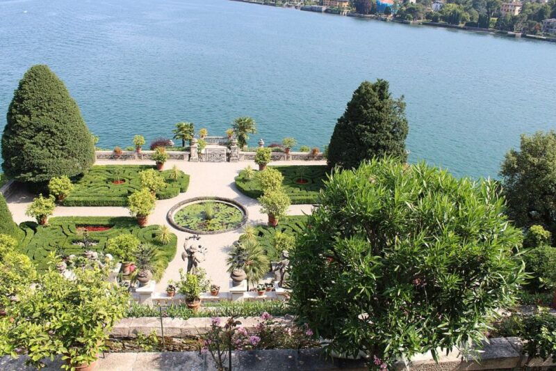 isola-dei-pescatori-and-isola-bella-hop-on-hop-off-boat