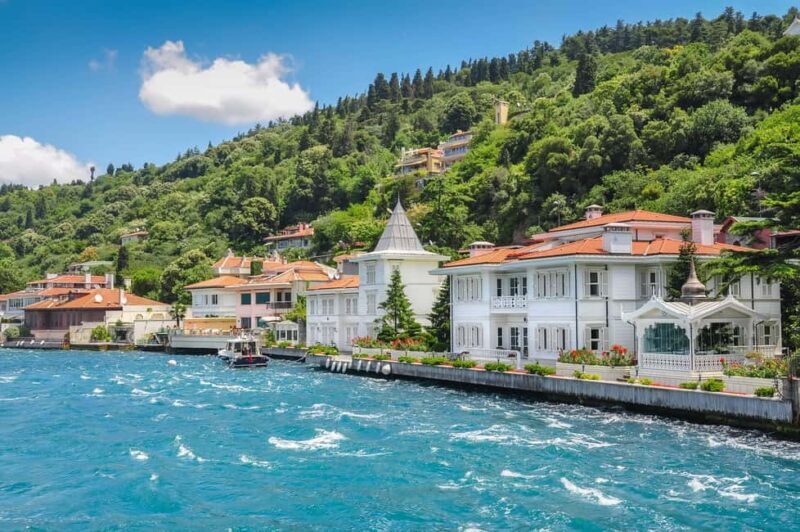 Istanbul 3 Island Cruise with Lunch & Free Time - FAQ