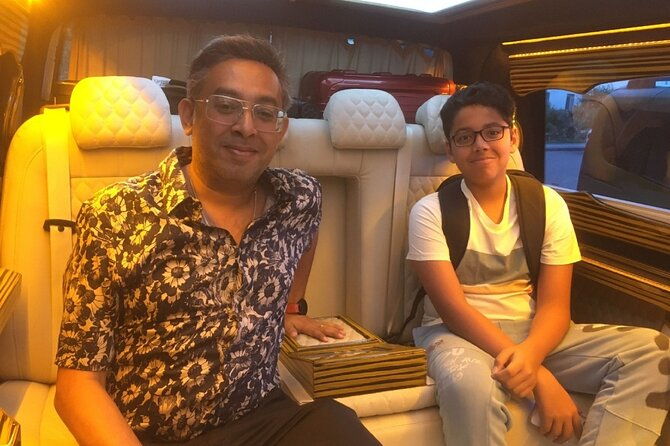 istanbul-airport-luxury-minivan-transfer-meet-transfer