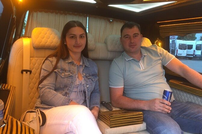 istanbul-airport-luxury-minivan-transfer-meet-transfer