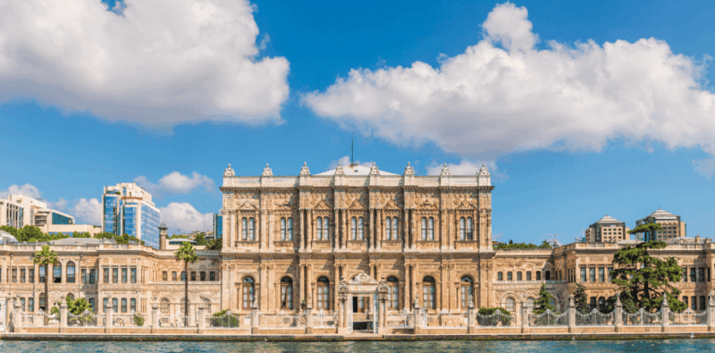 istanbul-basilica-cistern-dolmabahce-palace-combo-ticket
