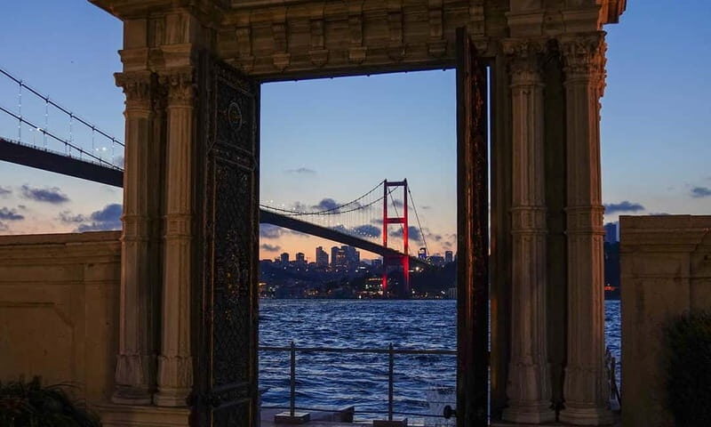 Istanbul: Beylerbeyi Palace Skip-the-Line Ticket & Audio - Key Points  