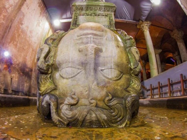 istanbul-blue-mosque-basilica-cistern-hagia-sophia-tour