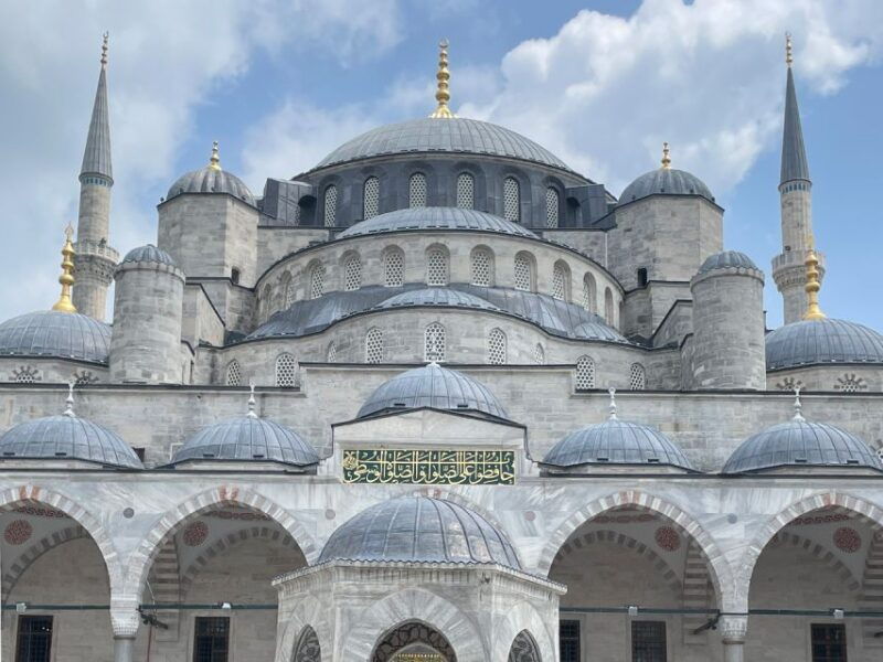 istanbul-blue-mosque-guided-tour