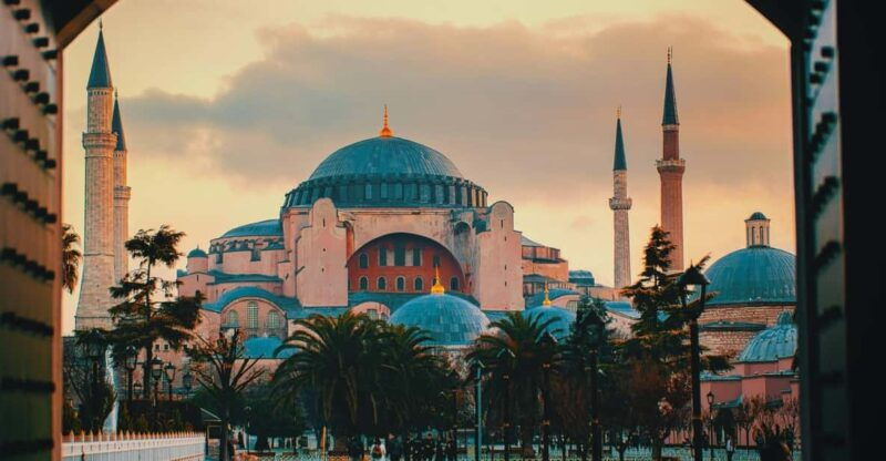 istanbul-blue-mosque-hagia-sophia-basilica-cistern-tour