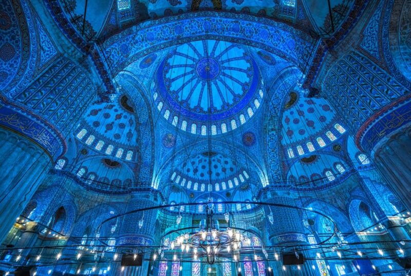 istanbul-blue-mosque-hagia-sophia-old-city-private-tour