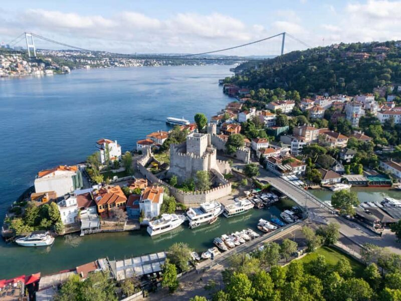 Istanbul: Boat Cruise w/ Snacks & Anatolian Fortress Visit - Introduction: Discover Istanbul from the Water
