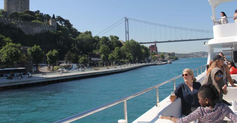 istanbul-bosphorus-and-black-sea-cruise-with-lunch