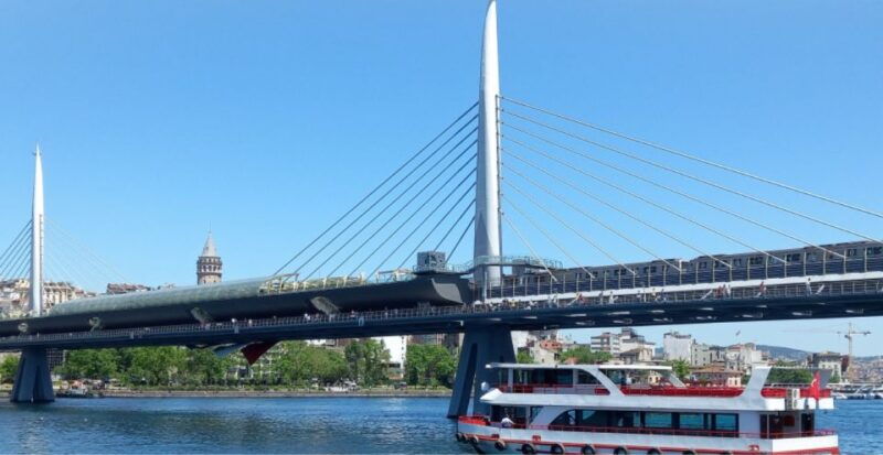 istanbul-bosphorus-and-golden-horn-morning-or-sunset-cruise