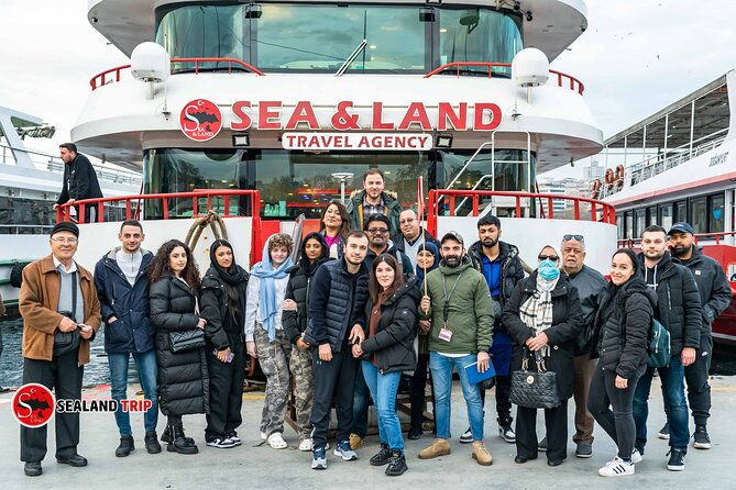 istanbul-bosphorus-boat-cruise-tour-morning-or-sunset