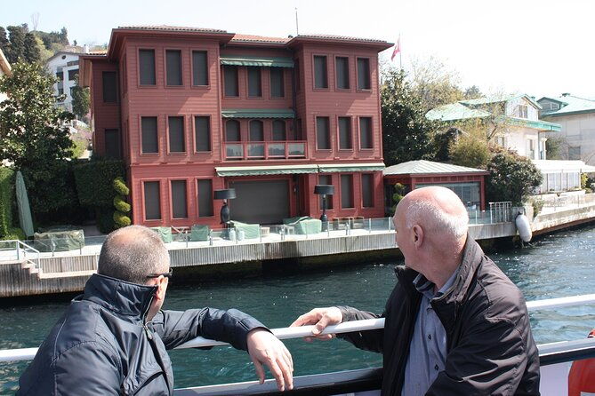 istanbul-bosphorus-boat-tour-and-golden-horn-cruise-day-or-sunset