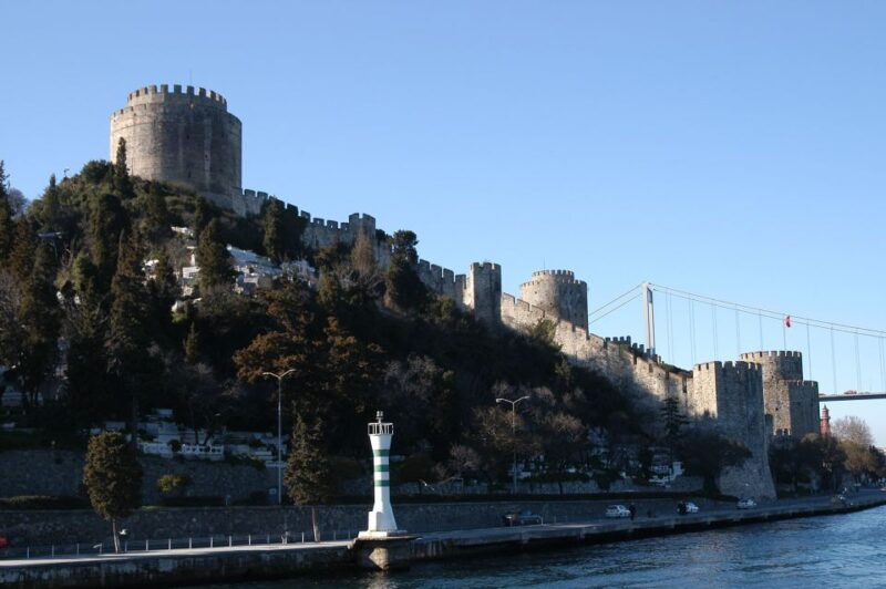 istanbul-bosphorus-boat-tour-and-two-continents-with-lunch