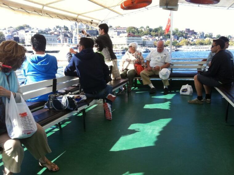 istanbul-bosphorus-boat-tour-and-two-continents-with-lunch